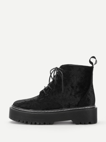 Botines con estampado de cocodrilo con cordones