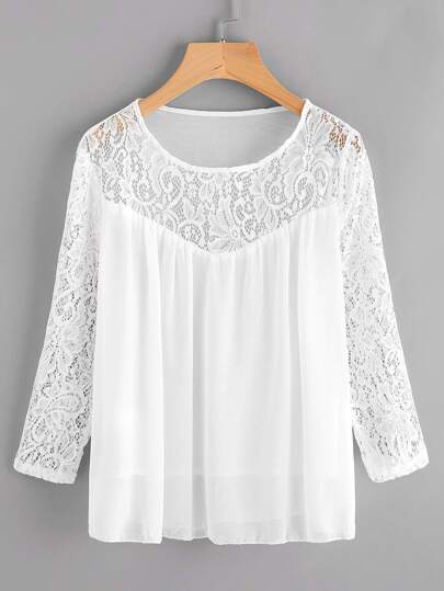Blusa fina con encaje floral