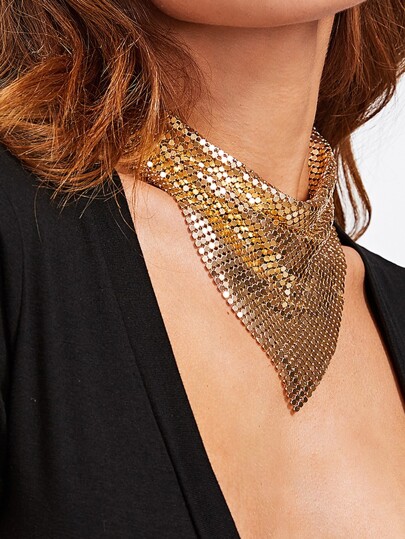 Collier design de triangle avec paillettes