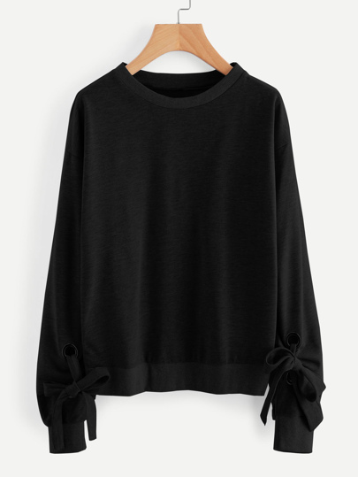 Sweat-shirt avec un lacet et la chute de l\'épaule