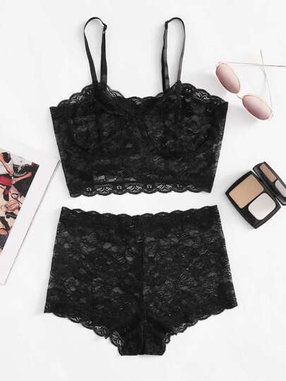 Conjunto de pijama de encaje floral