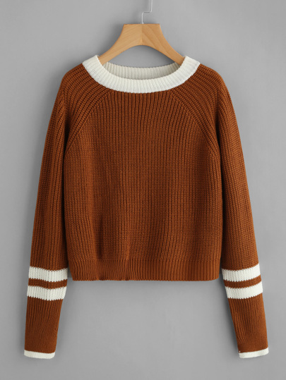 Maglione a righe a righe a contrasto