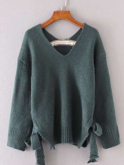Pull col en double V avec lacet