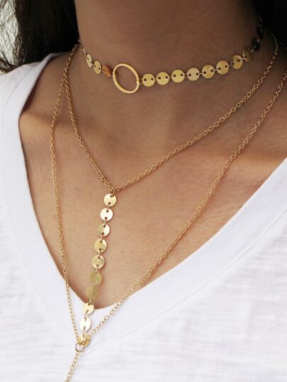 Collier à étages décoré des paillettes