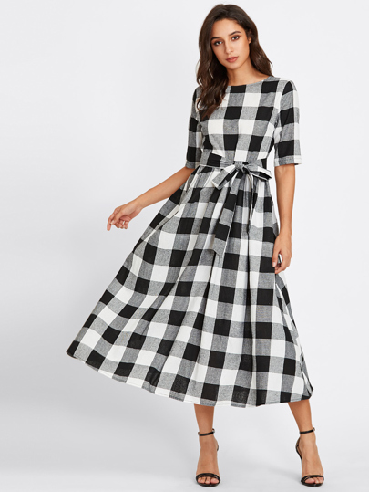 Buttoned Keyhole Self Tie Checkered Dress