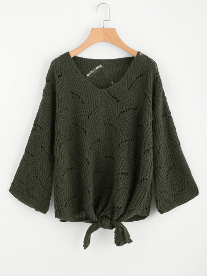 Pull avec nœud avant tricoté lâche