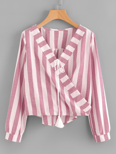 Blouse avec lacet et frange avec col oblique
