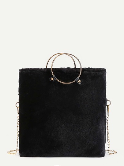 Tote con piel sintética y cadena