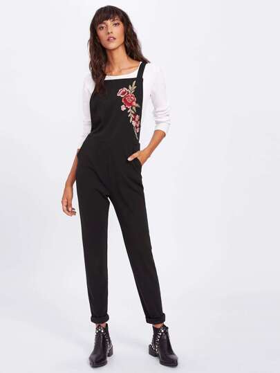 Salopette avec applique brodé croisé au dos