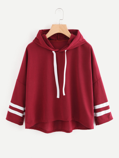 Sudadera asimétrica a rayas universitarias
