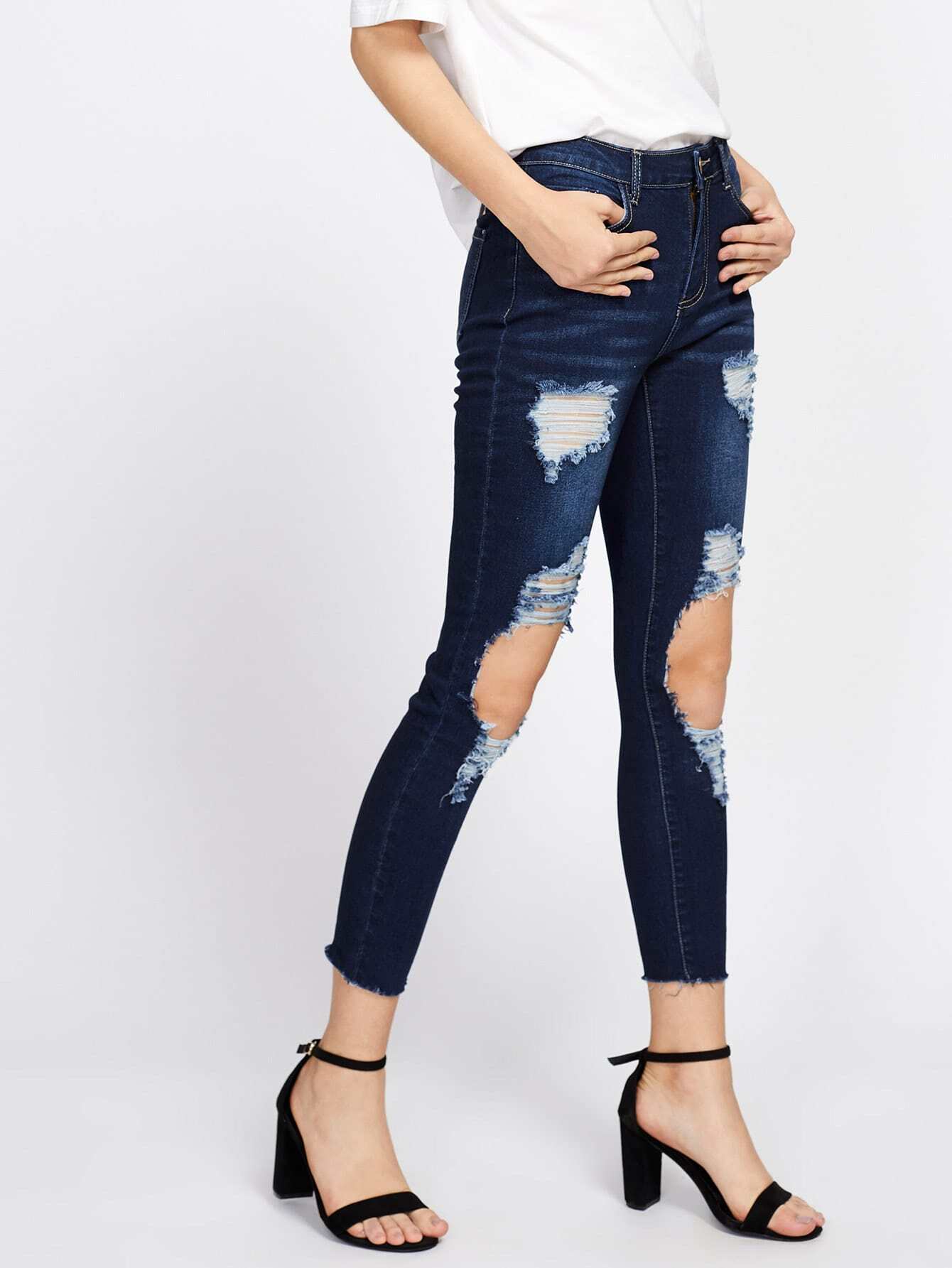 Raw Hem Shredded Rips Jeans SheIn(Sheinside)