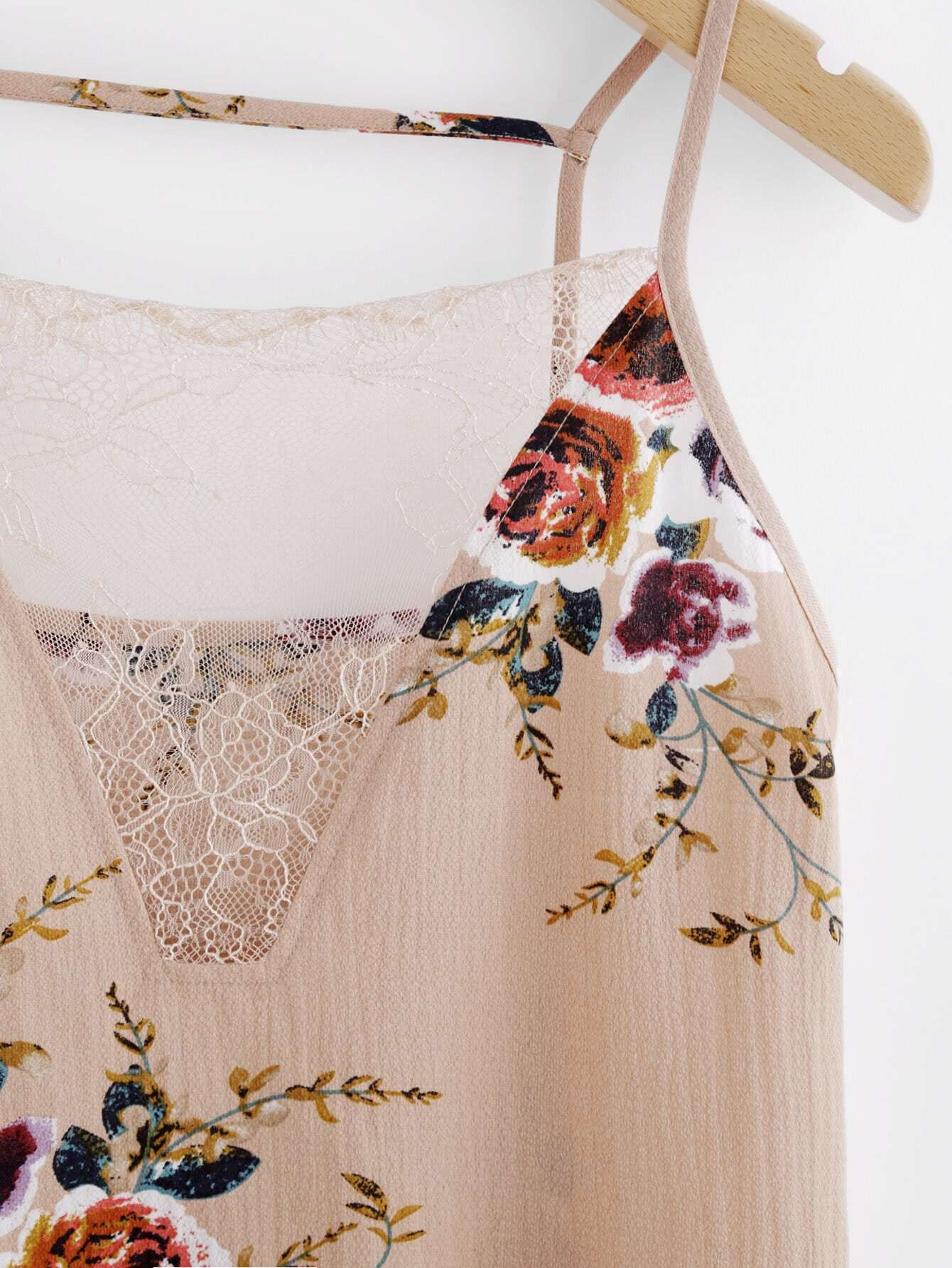 Floral Print Lace VNeck Cami Top SheIn(Sheinside)