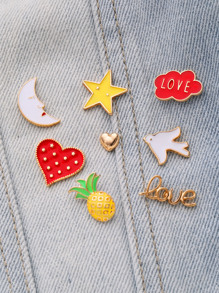 Heart & Star Design Cute Brooch Set
