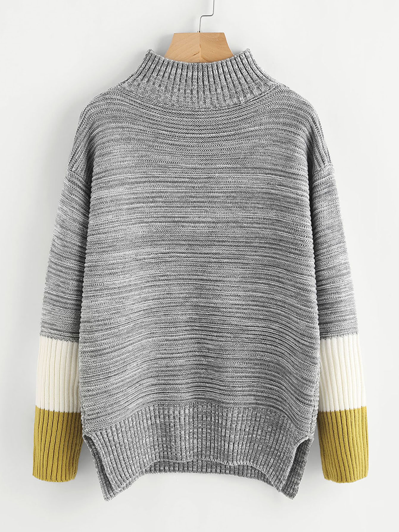 Контрастный модный джемпер