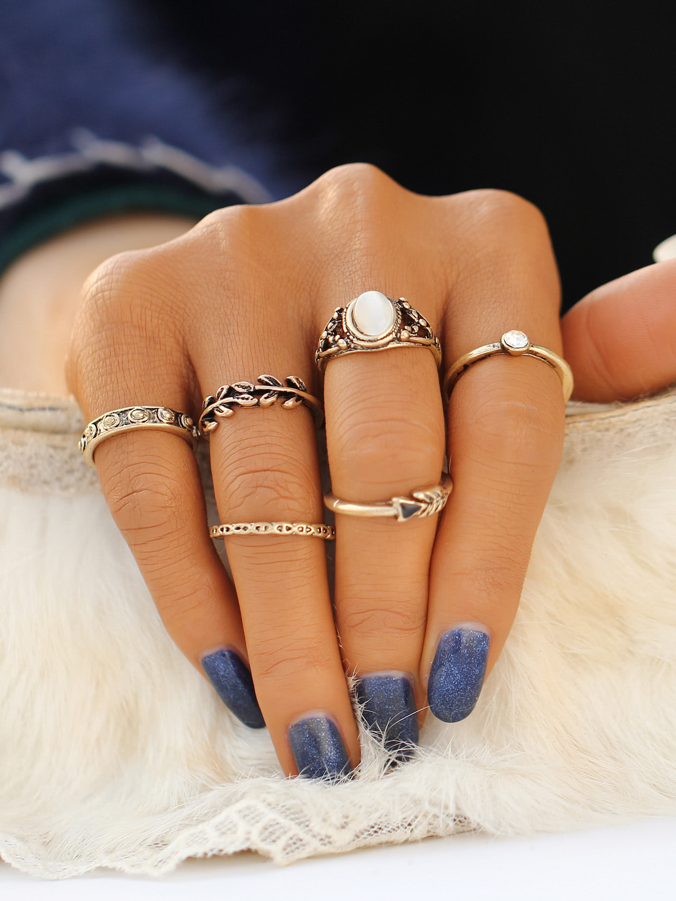 Gold Leaf Shaped Ring Set