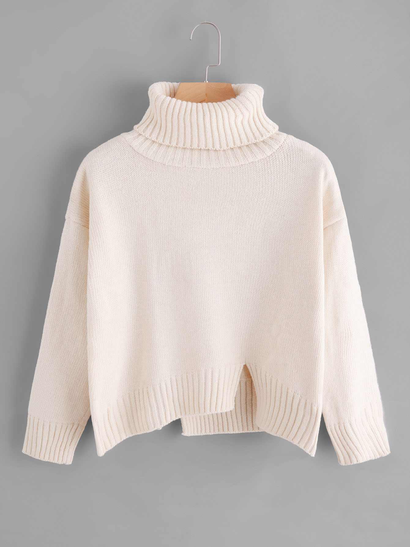 Модный асимметричный джемпер