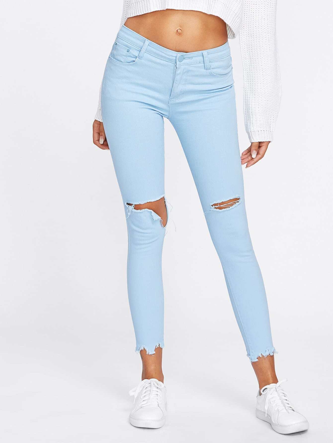 Модные джинсы с разрезом