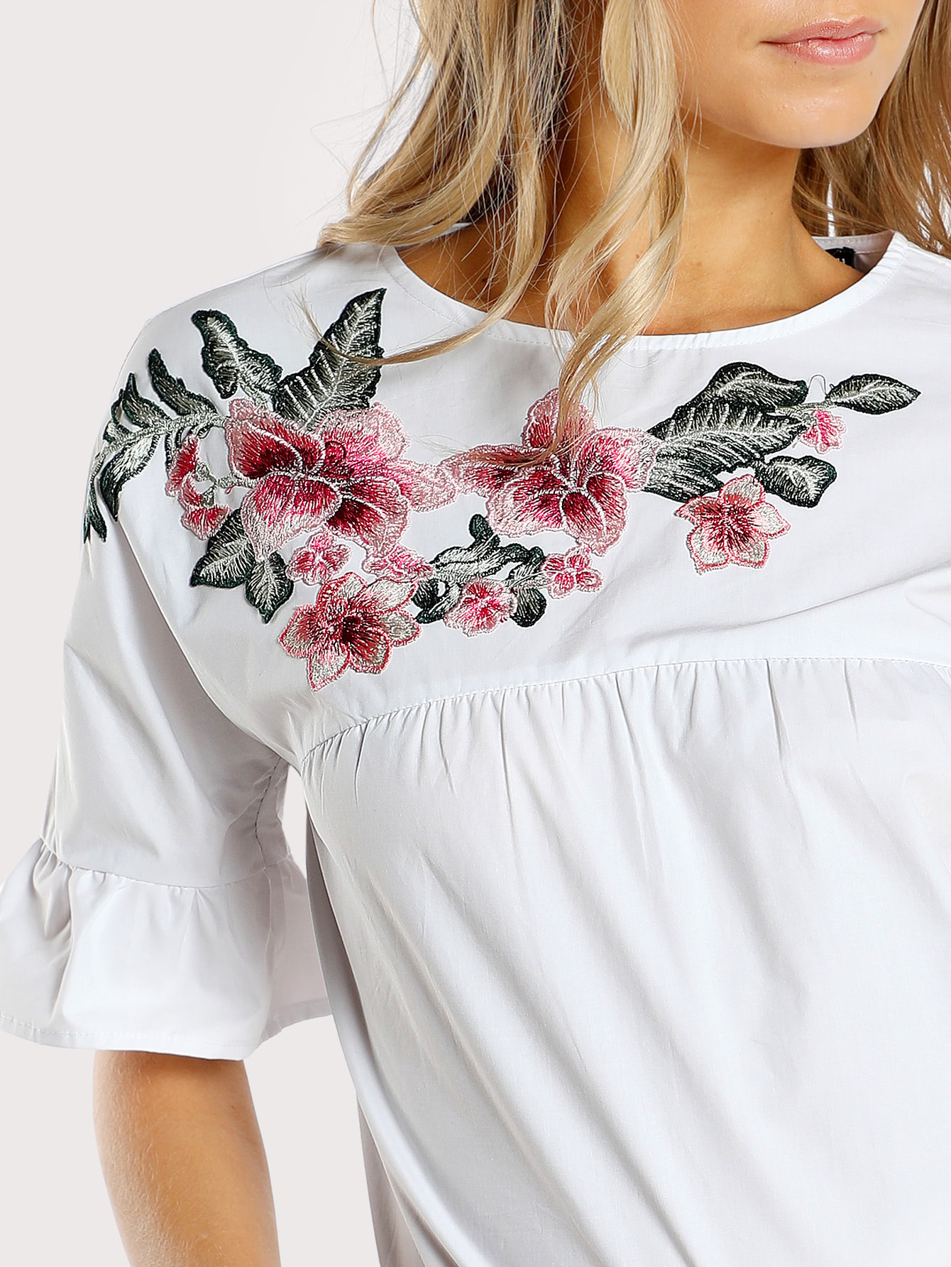Embroidered Flower Embellished Ruffle Sleeve Babydoll Top SheIn(Sheinside)