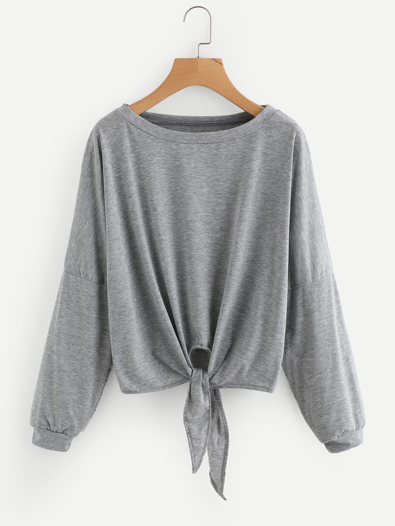 Модный джемпер с бантом