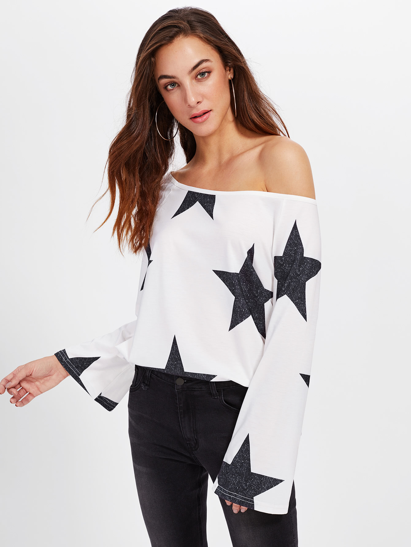 Модный джемпер с принтом