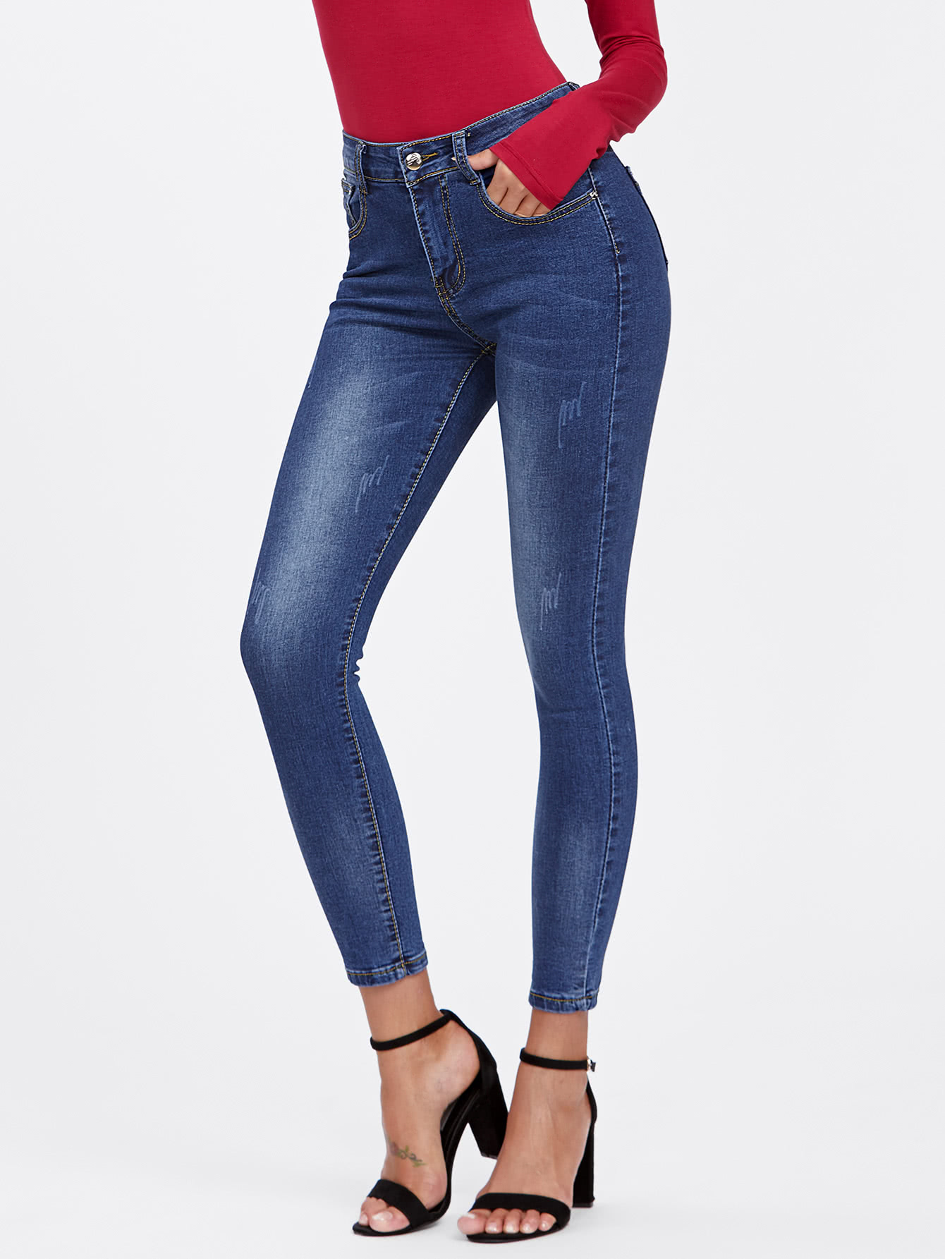 Модные джинсы