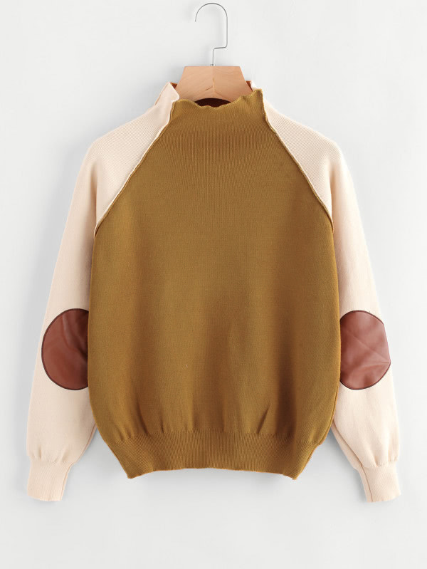 Контрастный модный джемпер с аппликацией