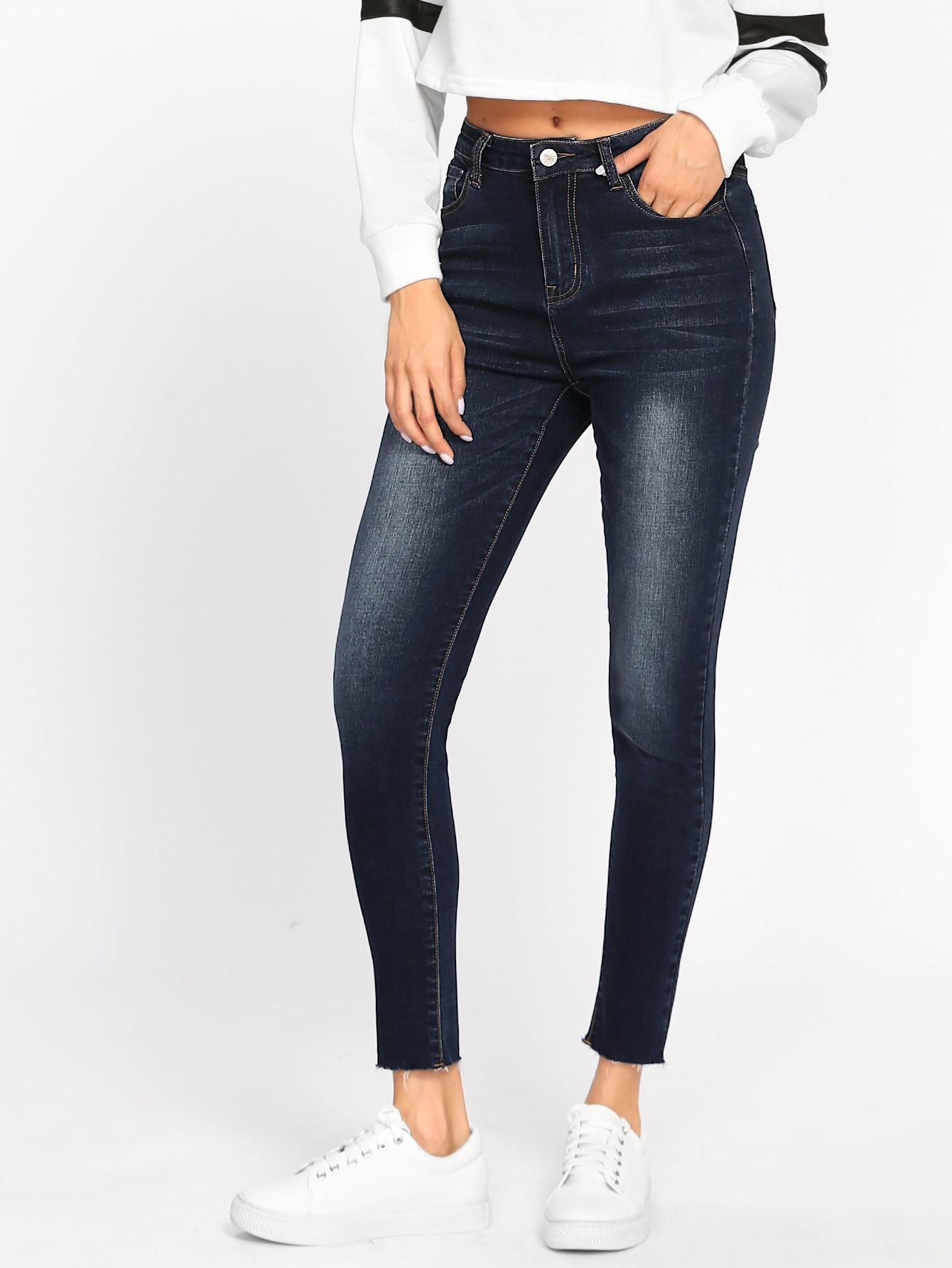 Модные джинсы