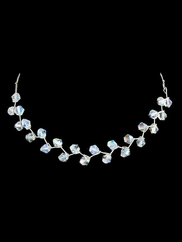 White Chain With Beads Branch Design Collar Maxi Necklace