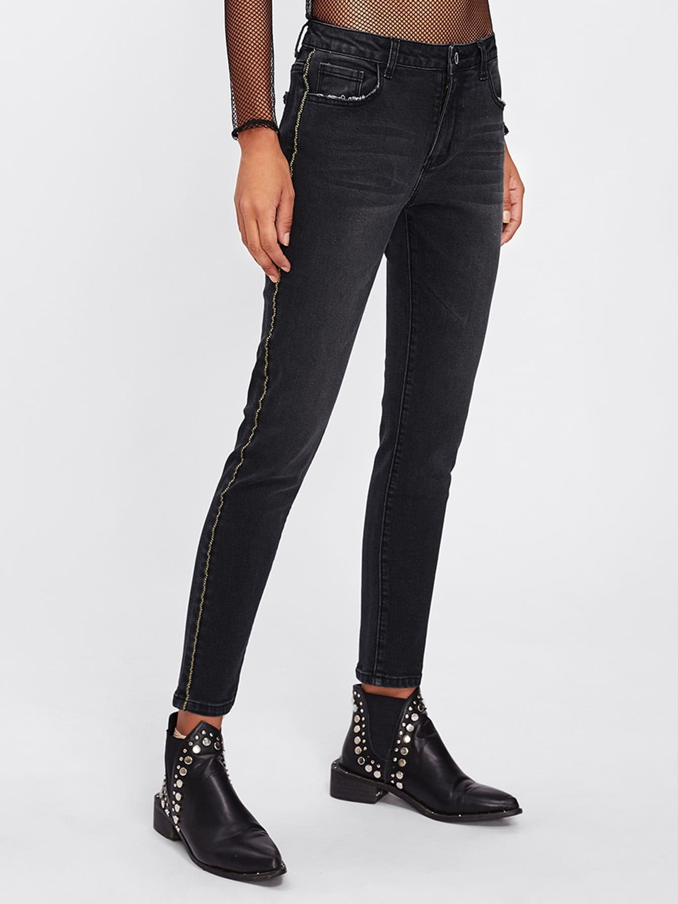 Модные джинсы