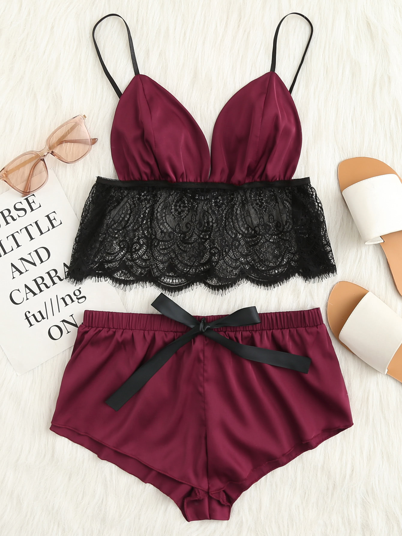 Модная атласная пижама