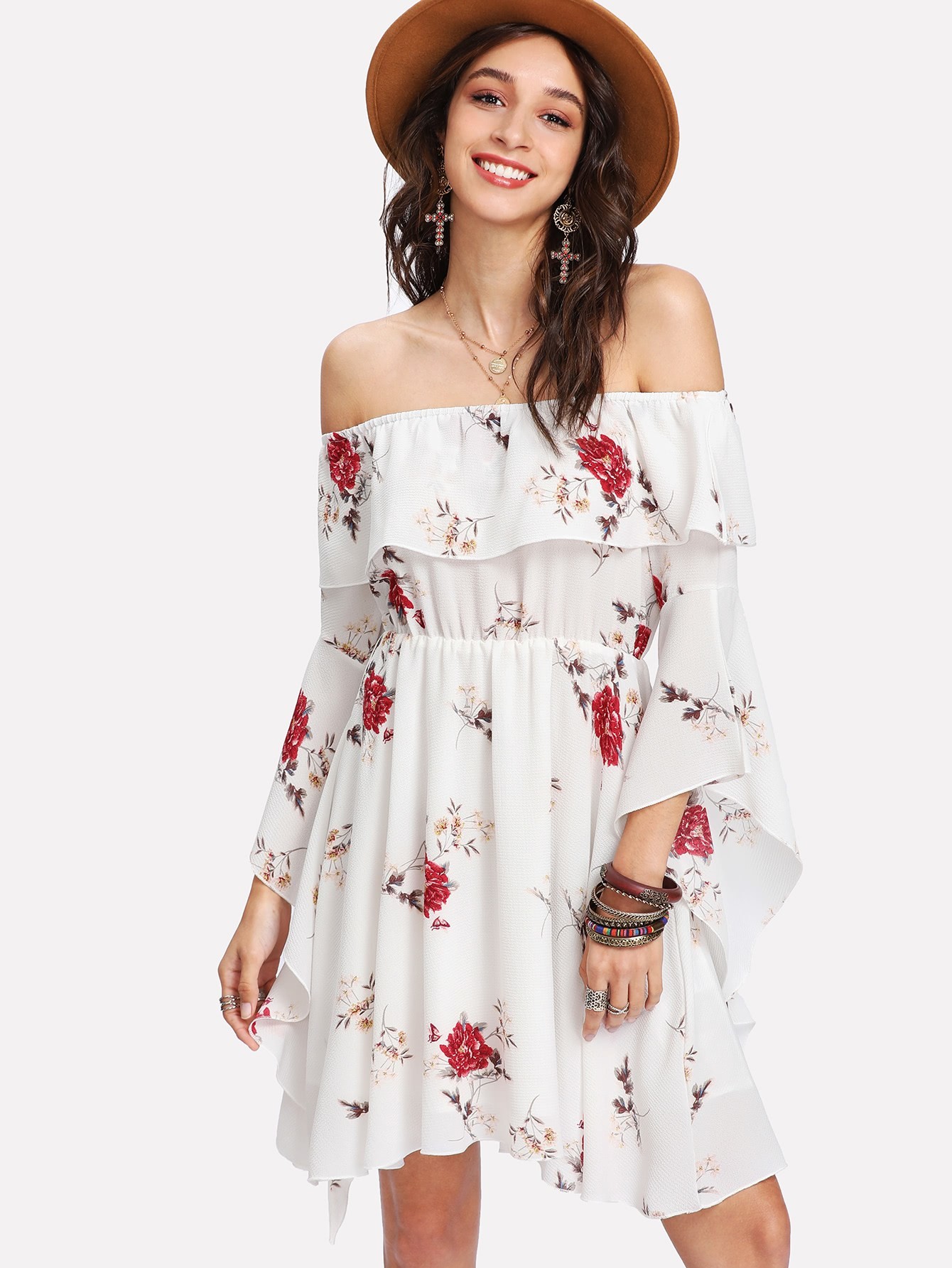 Платье бардо с принтом цветы и широкими рукавами