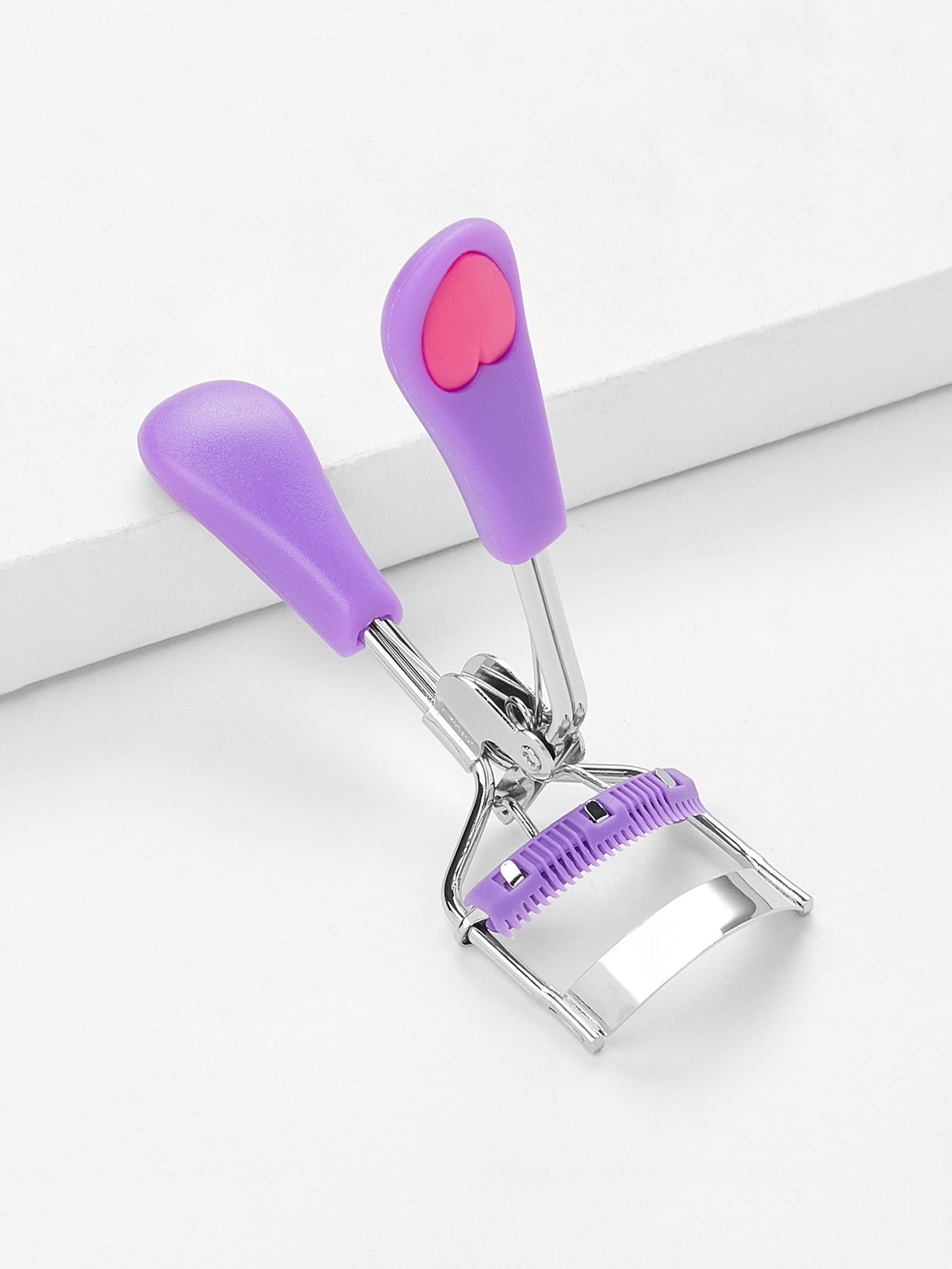 щипцы для завивки ресниц