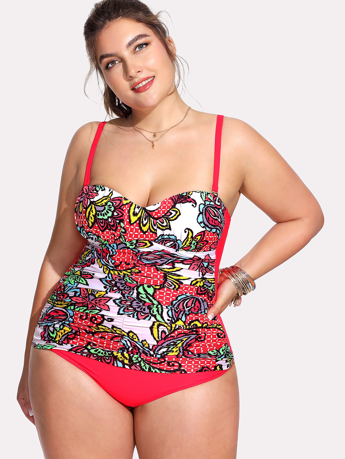 Купальник цветы с открытой спиной