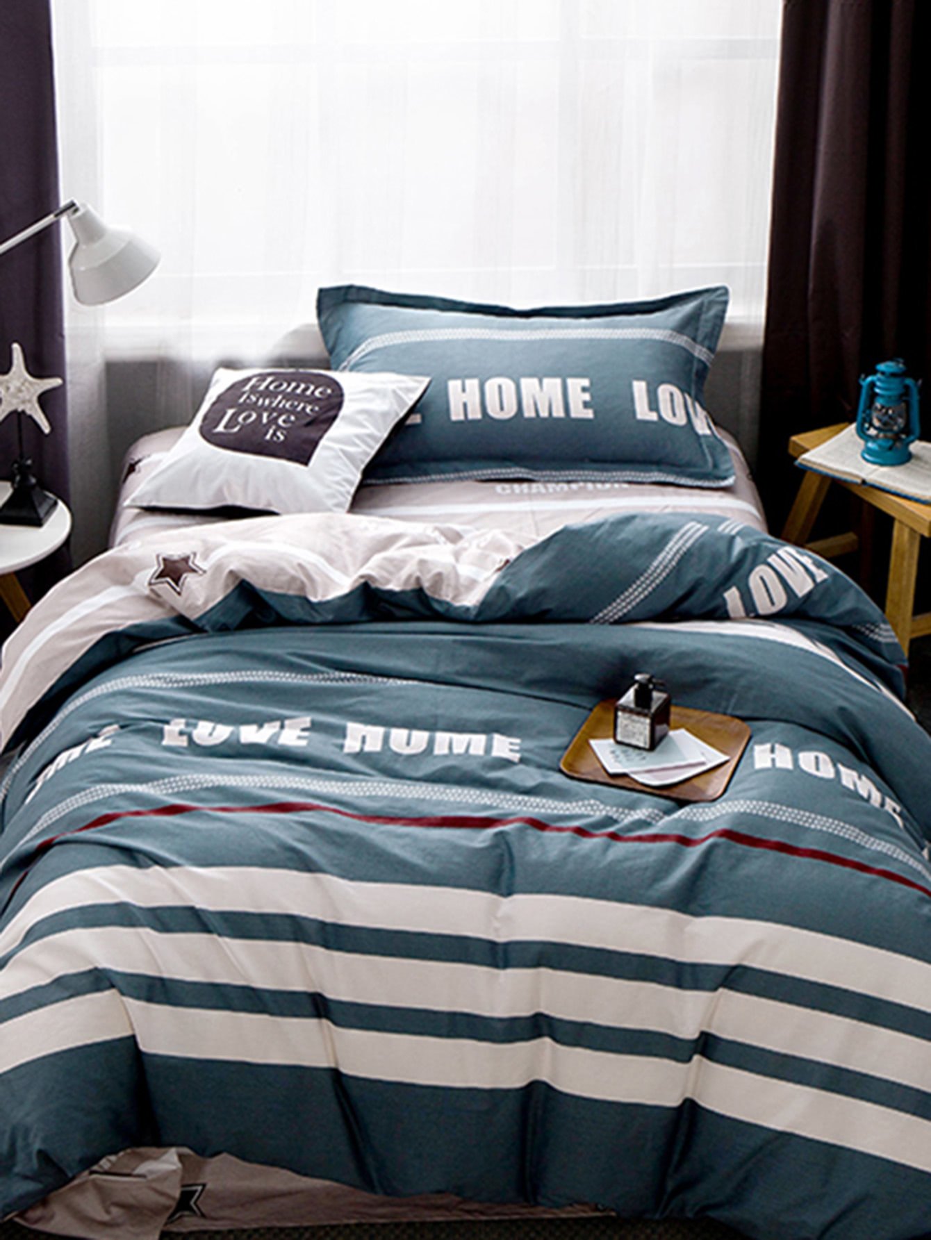 Contrast Striped Letter Print Bedding Set vertical striped bedding set