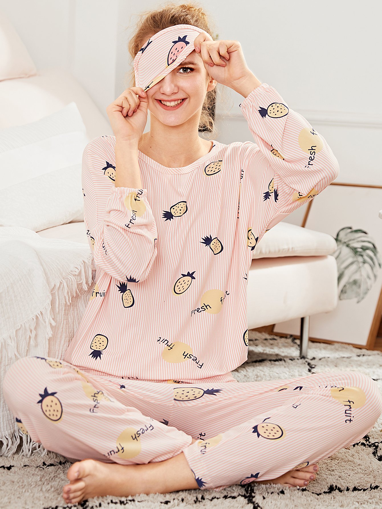 Pineapple Print Pajama Set With Eye Mask pineapple print pajama set with eye mask