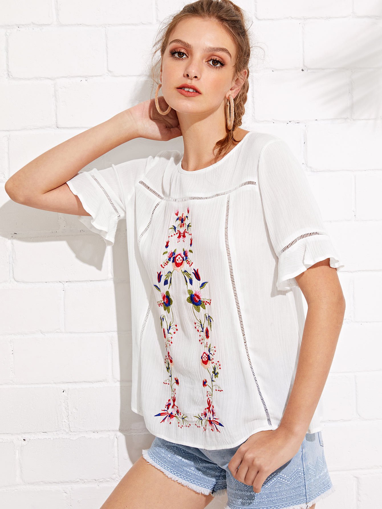 Стильная блузка с принтом цветы