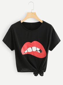 Knot Hem Red Lip Tee