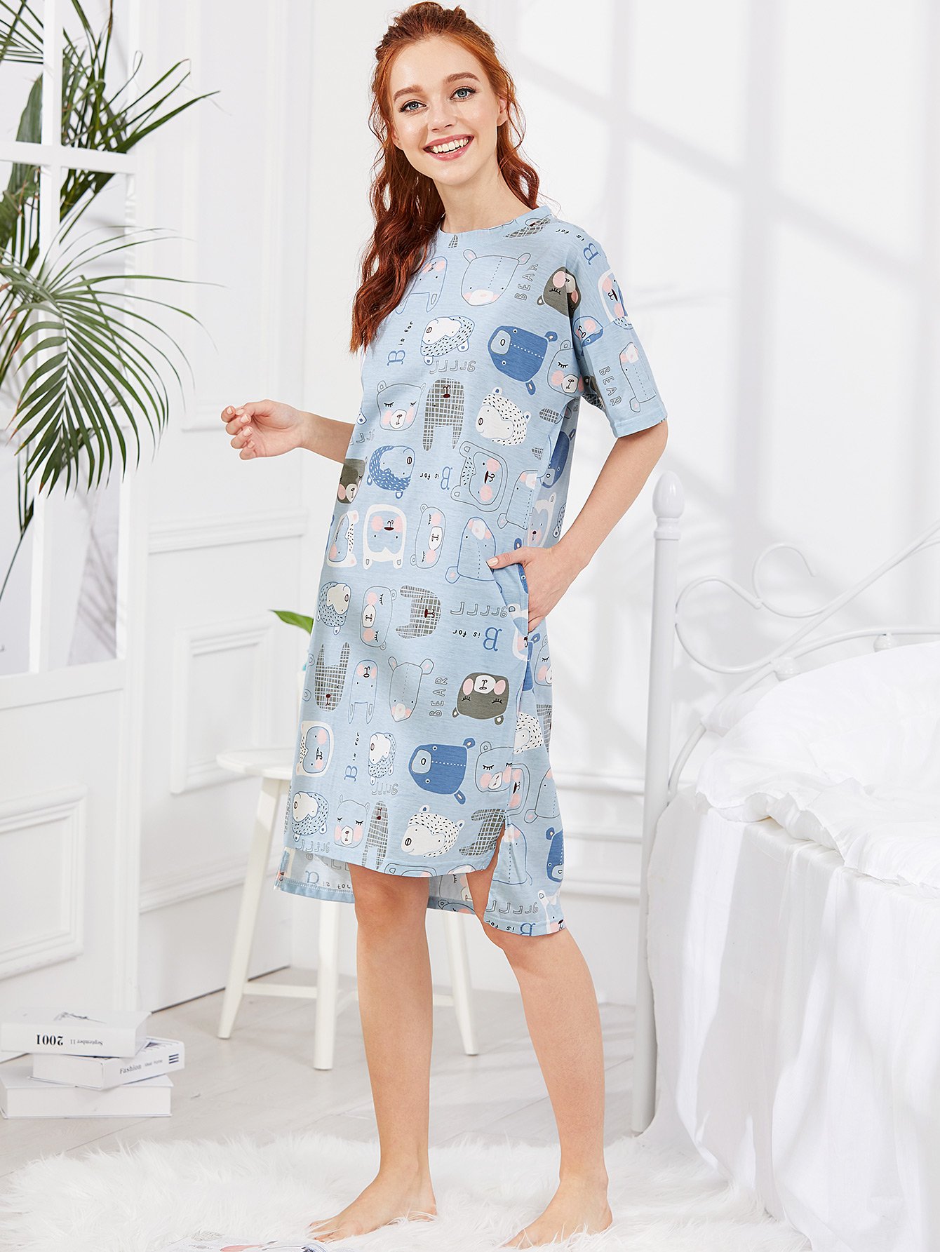 все цены на Animal Print Dip Hem Dress онлайн