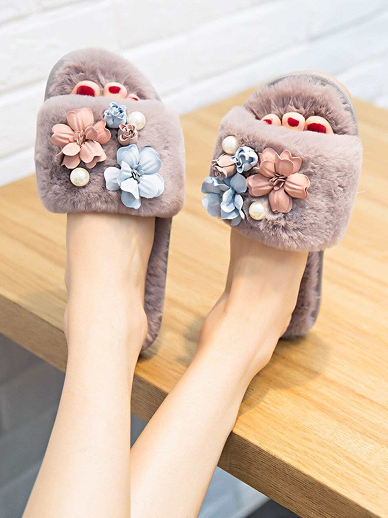 Открытый палец Серый Тапочки