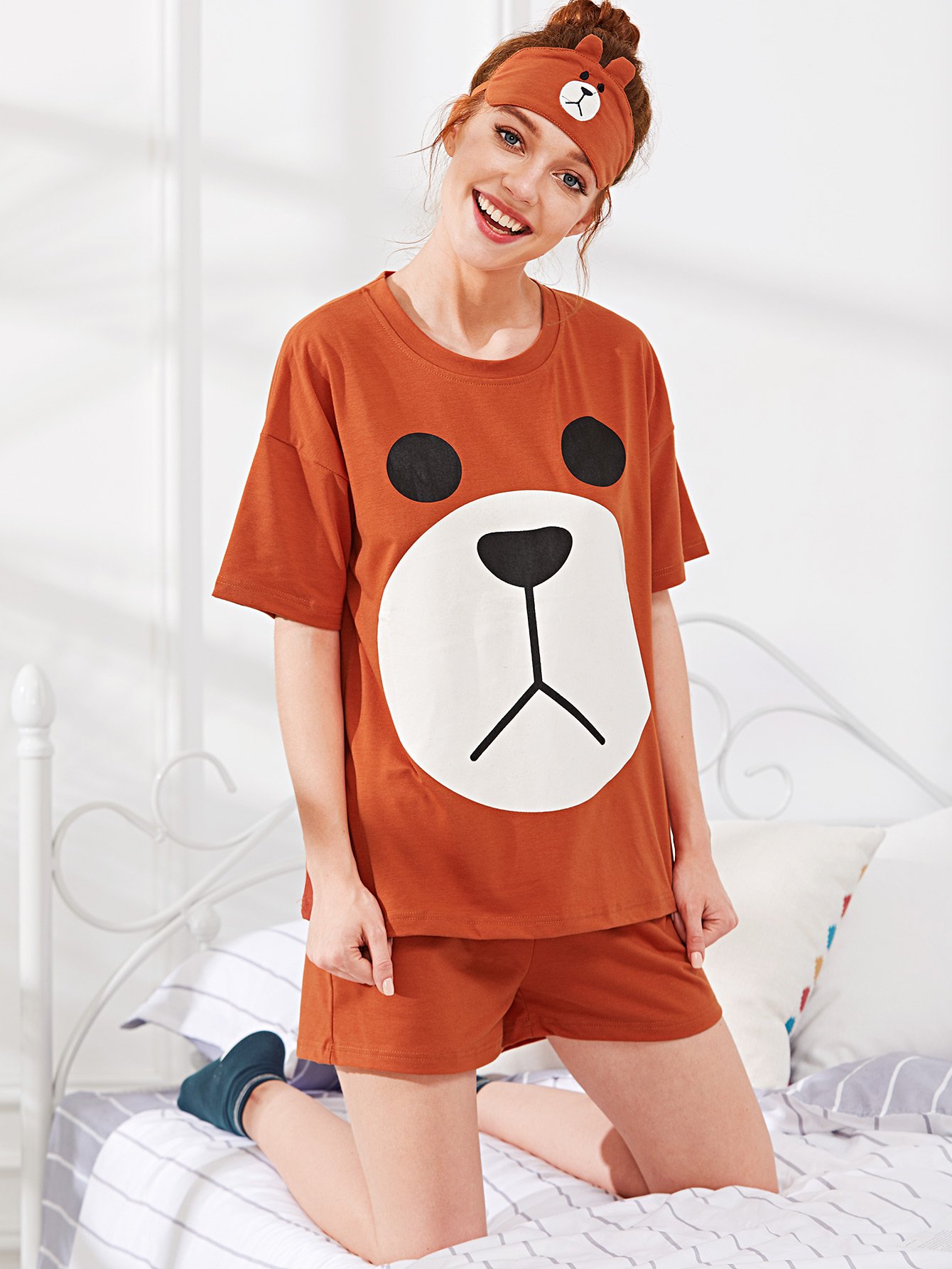 Bear Print Pajama Set With Eye Mask pineapple print pajama set with eye mask