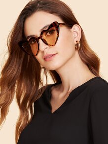 Heart Shaped Frame Sunglasses