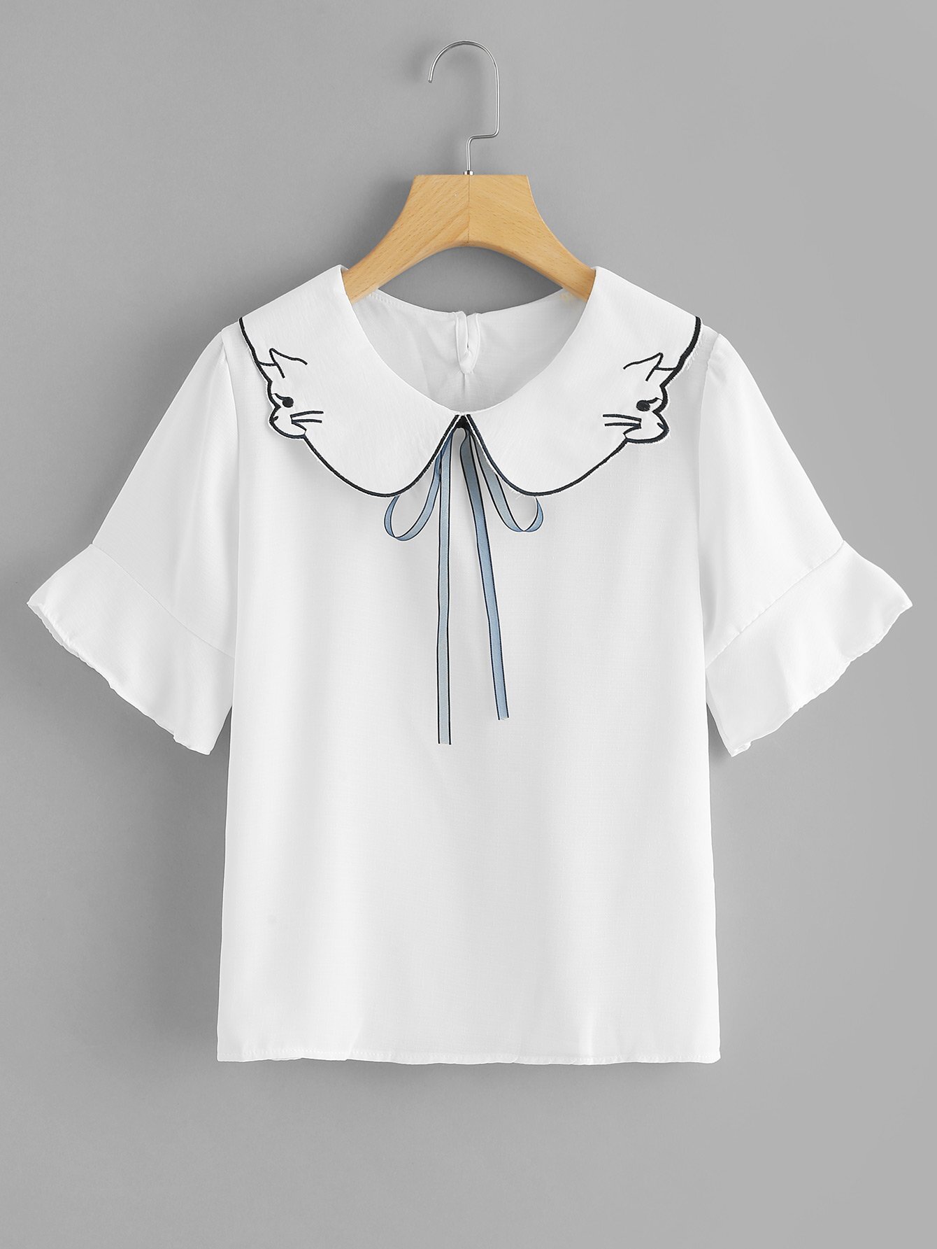 Рубашка с вышивкой цветы