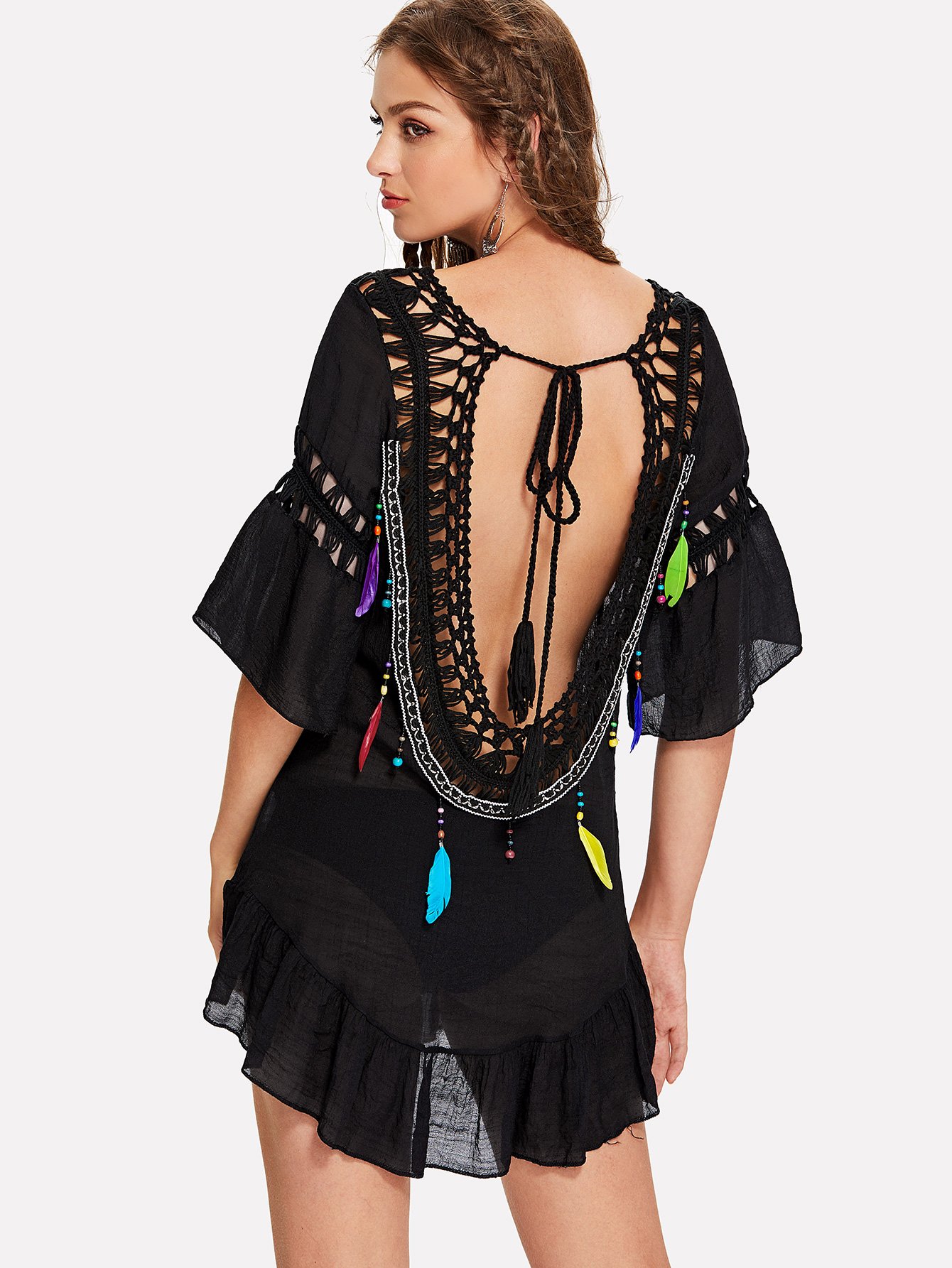 Накидка с панелье крючком и вырезами