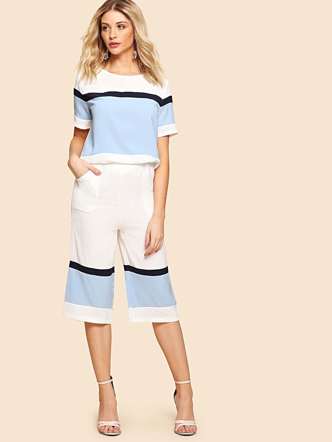 Цветные верхние и широкие штаны для ног