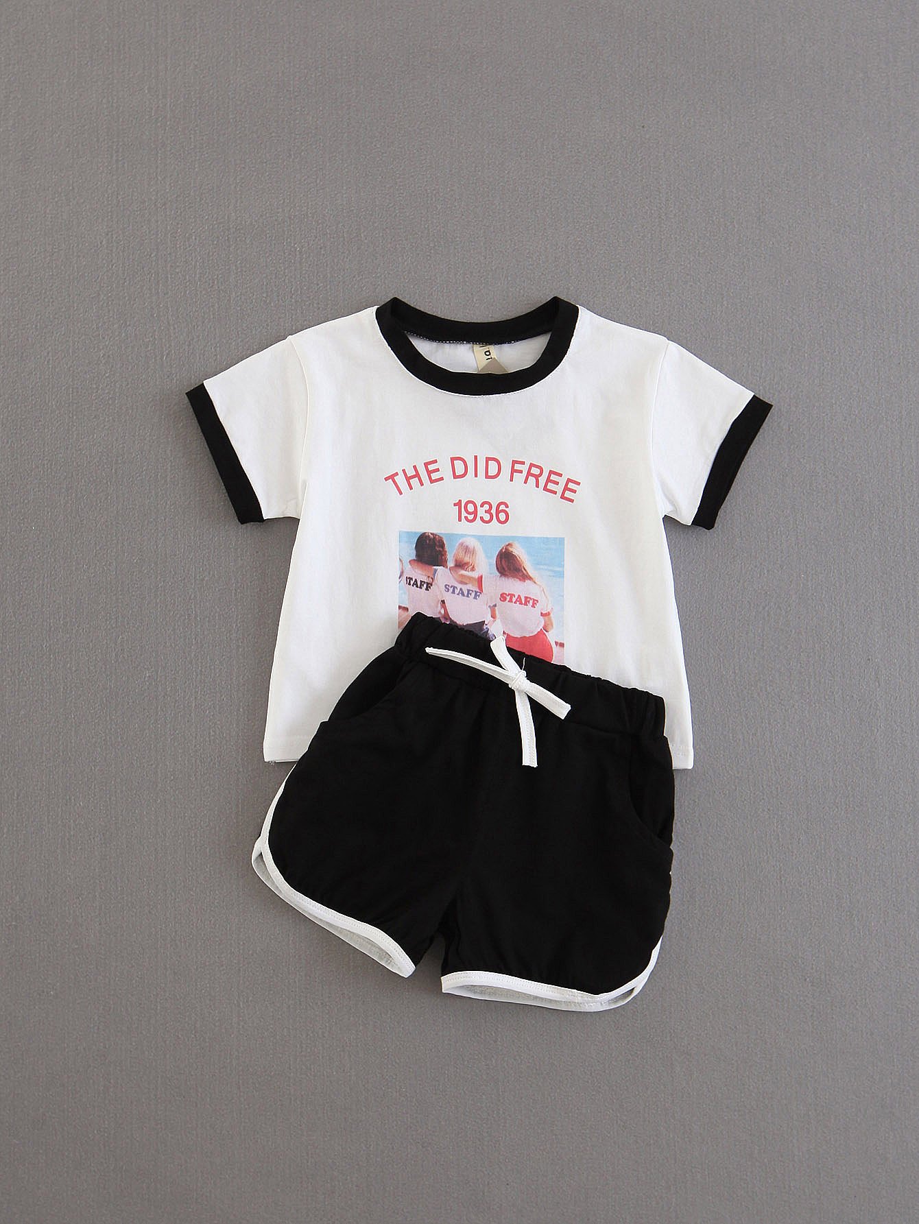 Girls Graphic Print Ringer Tee With Dolphin Shorts