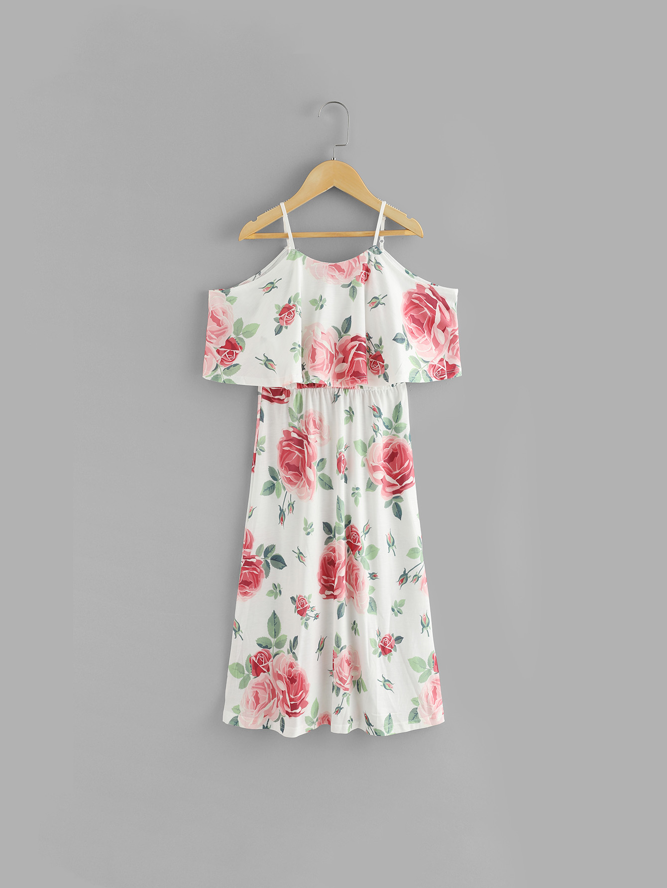 Платье с оборками в цветочек для детей