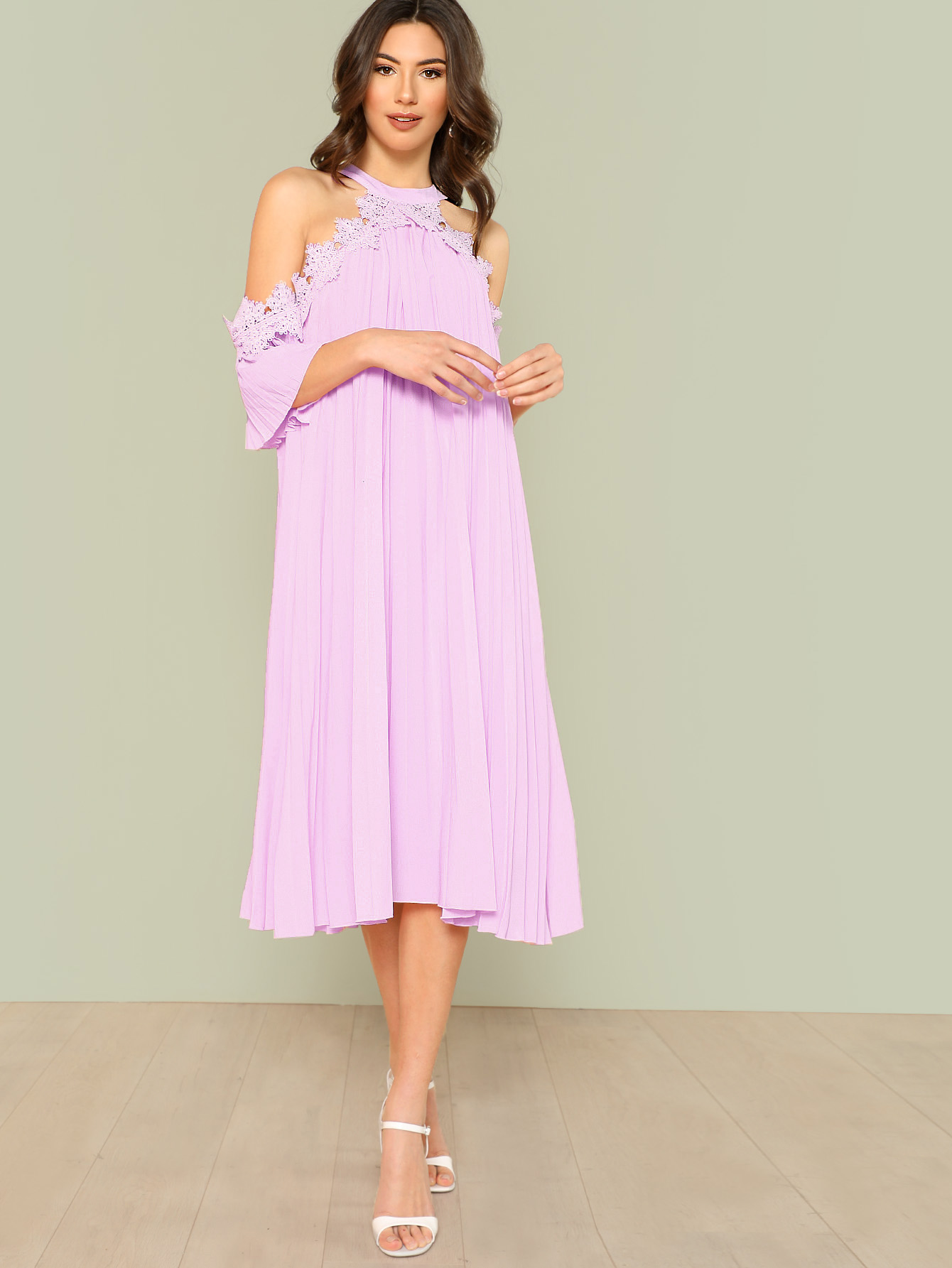 Кружевное аппликационное платье Halter Cold Shoulder Swing Dress