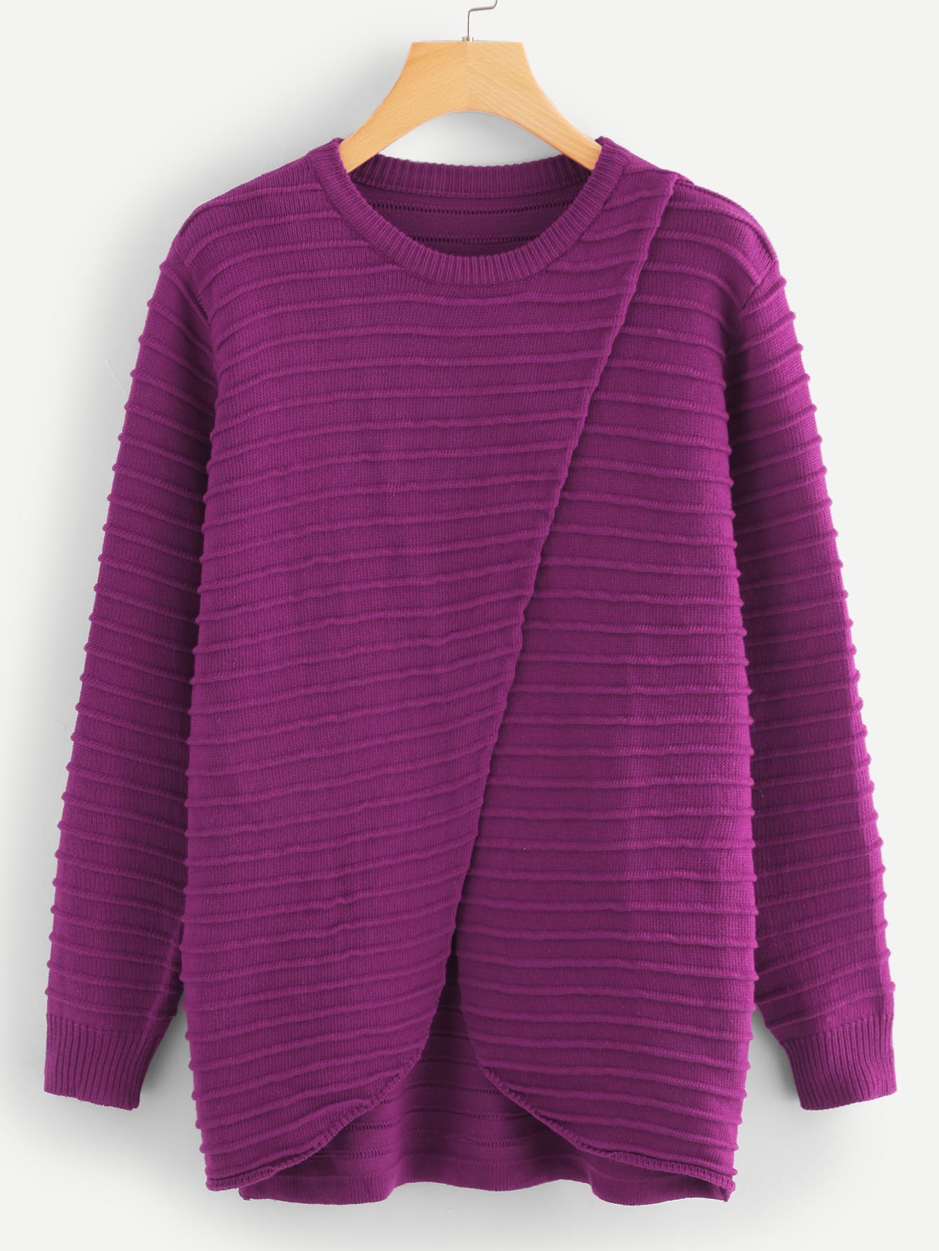 Свитер с полосками