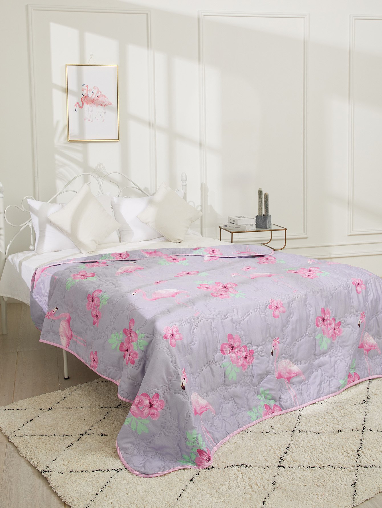Однотонное стеганое одеяло с принтом фламинго и цветы