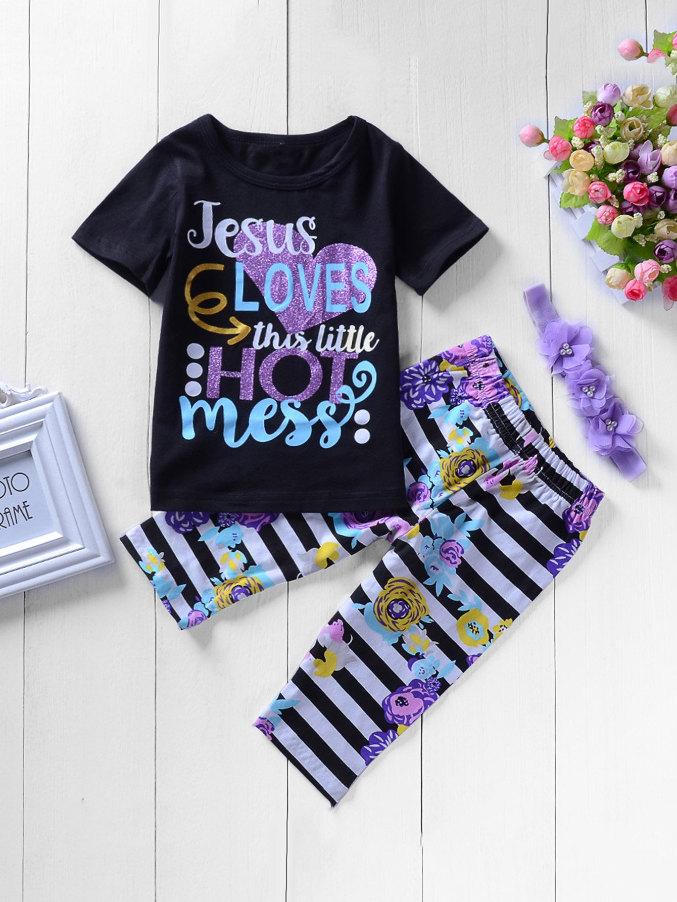 Girls Letter Print Tee With Striped Floral Pants